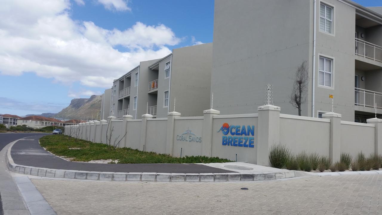 Appartamento Coral Sands On Muizenberg Esterno foto